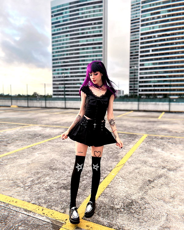 jadelaverne instagram image archive image