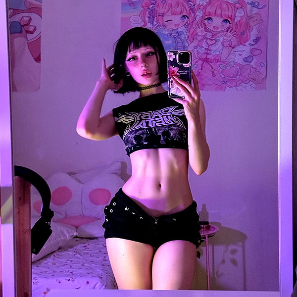 zira_merz instagram image archive image
