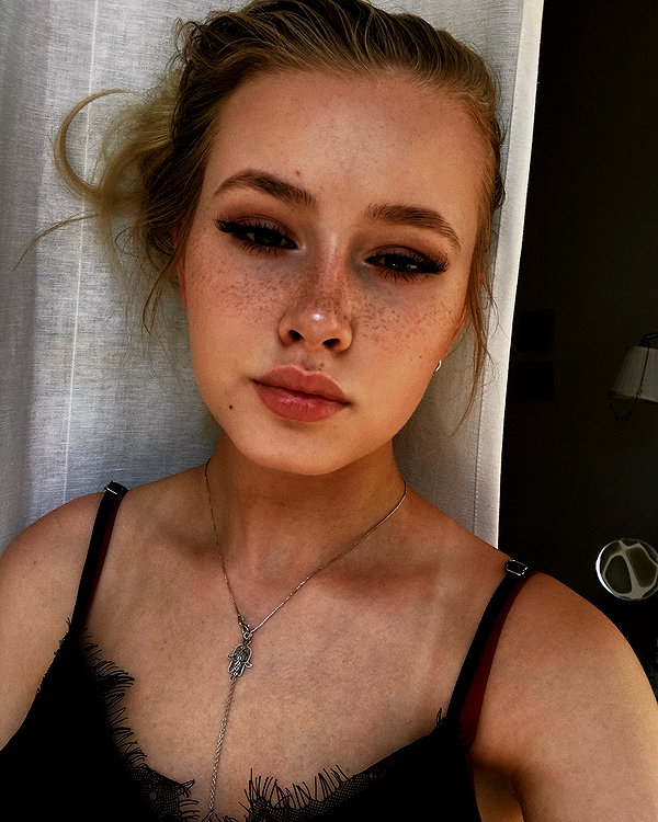 lilih instagram image archive image