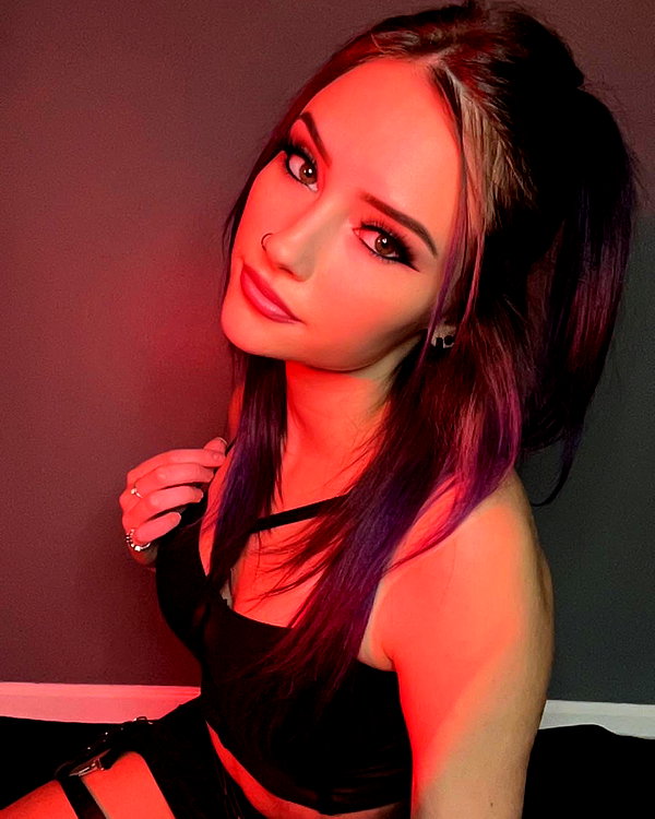 megann_eliizabeth instagram image archive image
