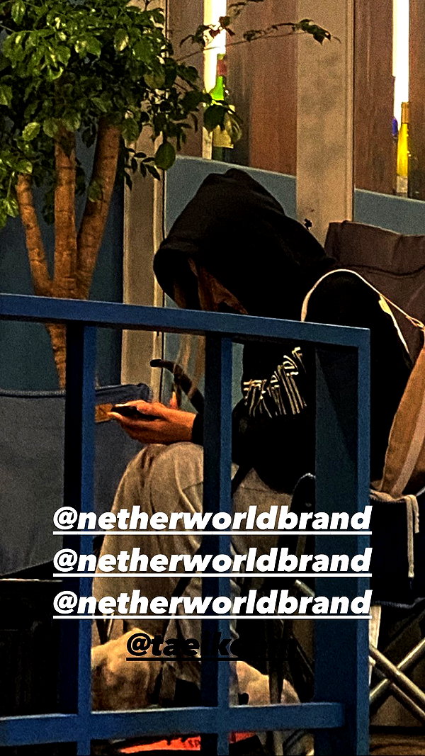 Archived image from @heroineseen on Instagram