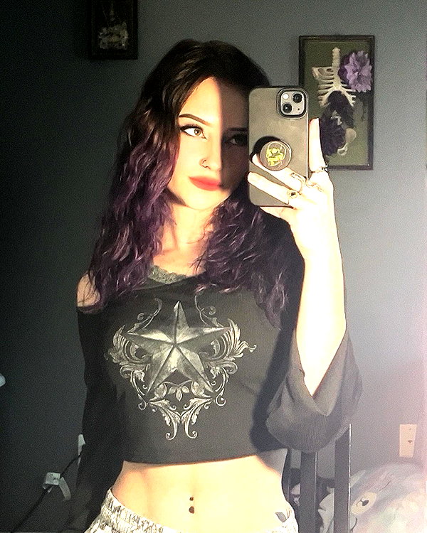 megann_eliizabeth instagram image archive image