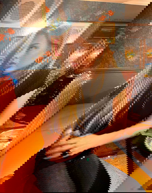 kitty.elliss kitty.elliss archive image