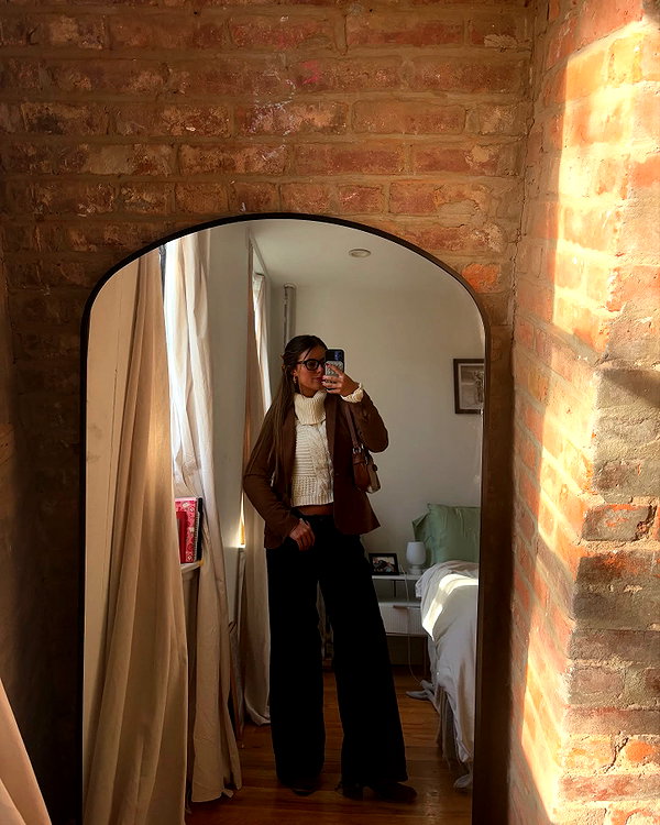 isabella.lauren instagram image archive image