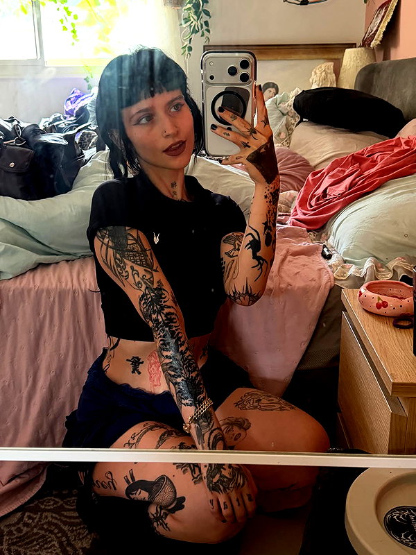 strawberryshanz instagram image archive image