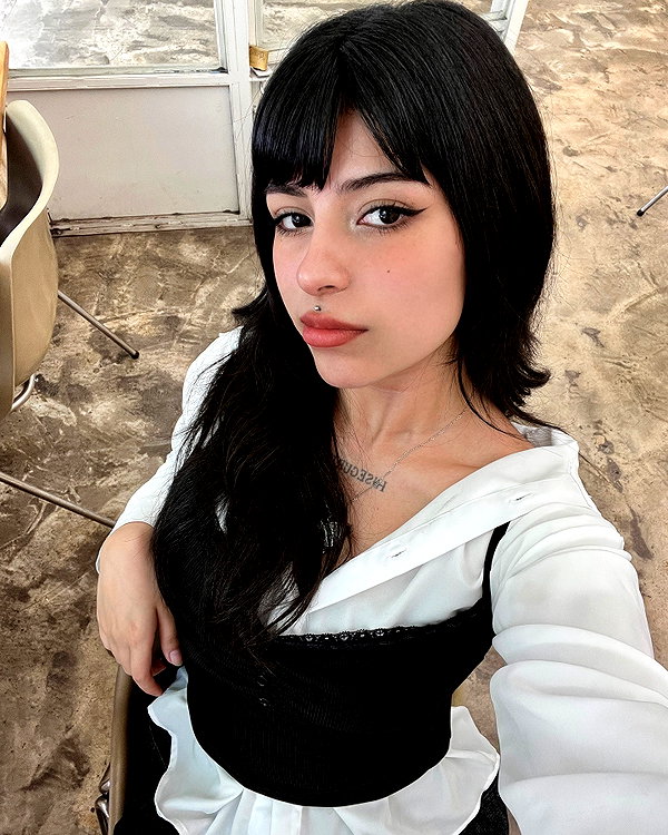connie.01j instagram image archive image