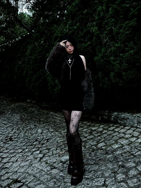 lyhythuedoxinh instagram image archive image