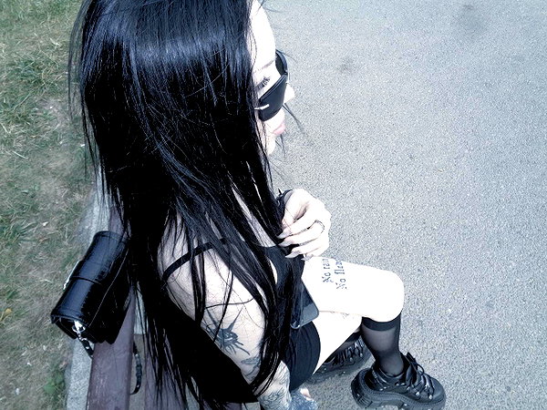 daaarkina instagram image archive image