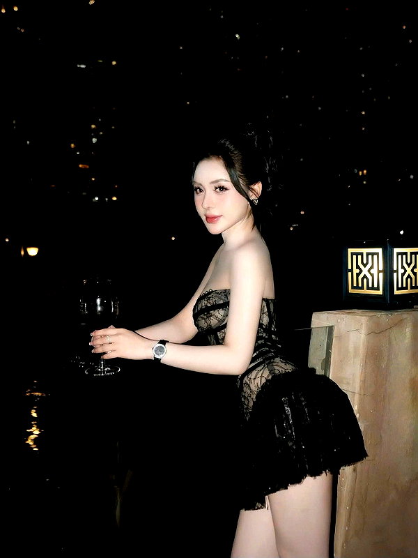 lyhythuedoxinh instagram image archive image