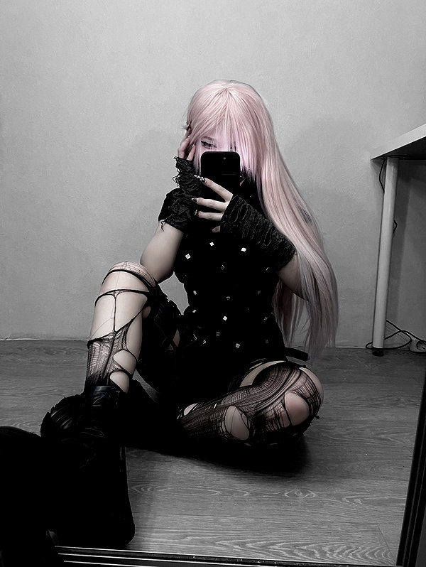 glowmoonshorty instagram image archive image