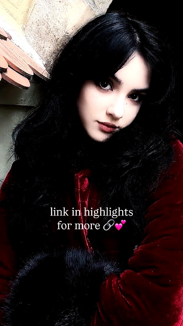 Archived image from @rachelchaleff on Instagram