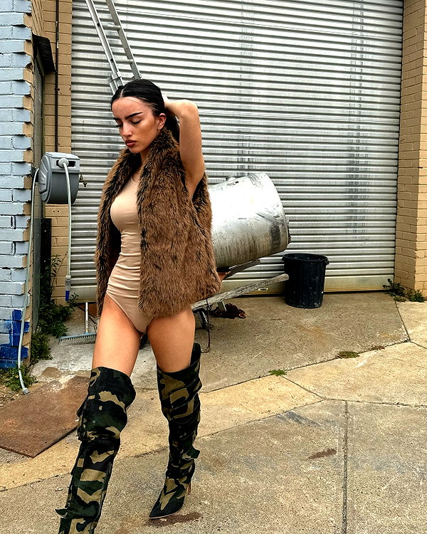 ellachristo instagram image archive image