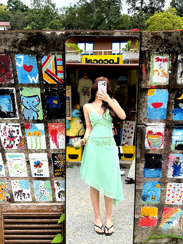 lyhythuedoxinh instagram image archive image