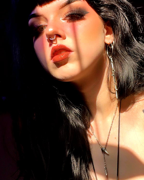 yeahimcaroline instagram image archive image