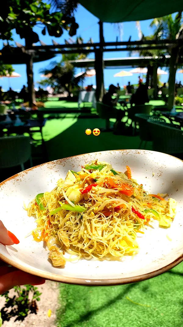 barzomer instagram image archive image
