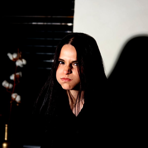 lia.lindner instagram image archive image