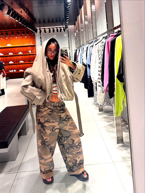 ellachristo instagram image archive image