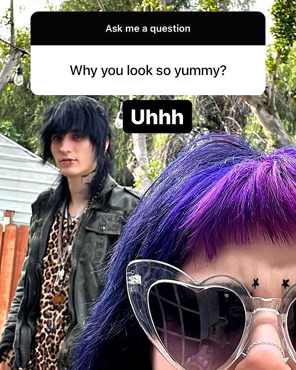 yeahimcaroline instagram image archive image