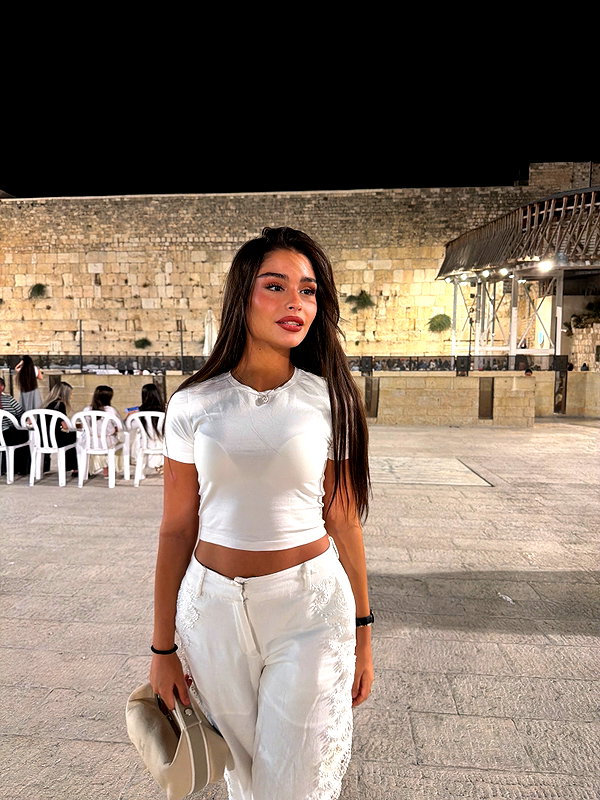 yuvalhazan___ instagram image archive image