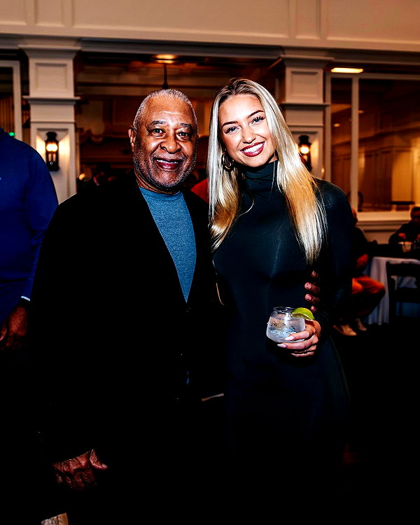 iamsydneythomas instagram image archive image