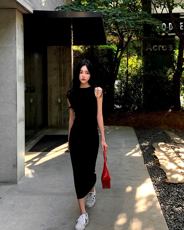 daxbin instagram image archive image