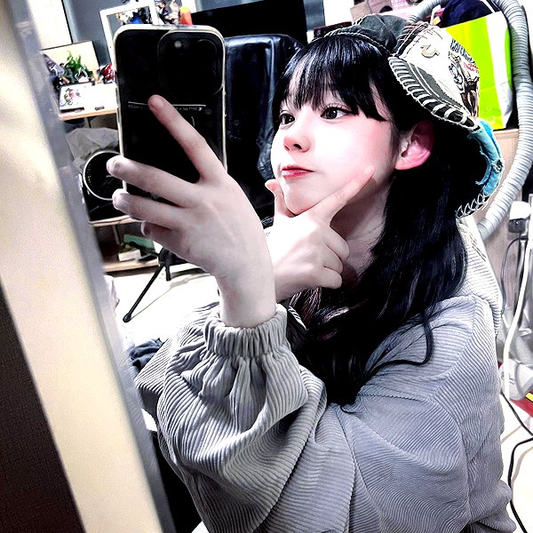 olzlonz instagram image archive image