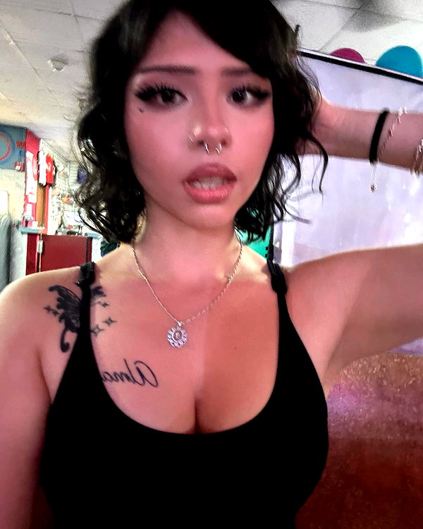 shay.la__ instagram image archive image