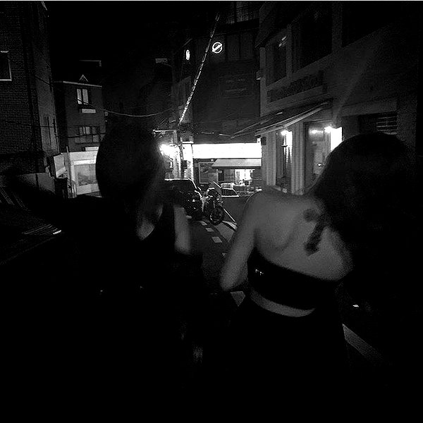 Archived image from @heroineseen on Instagram