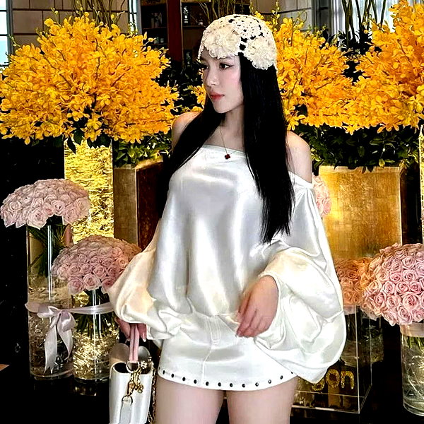 lyhythuedoxinh instagram image archive image