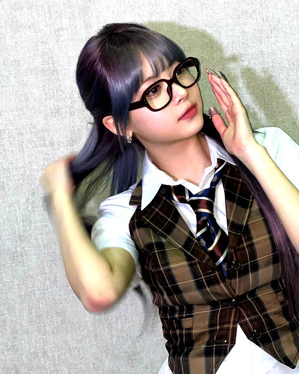 hhh.e_c.v instagram image archive image