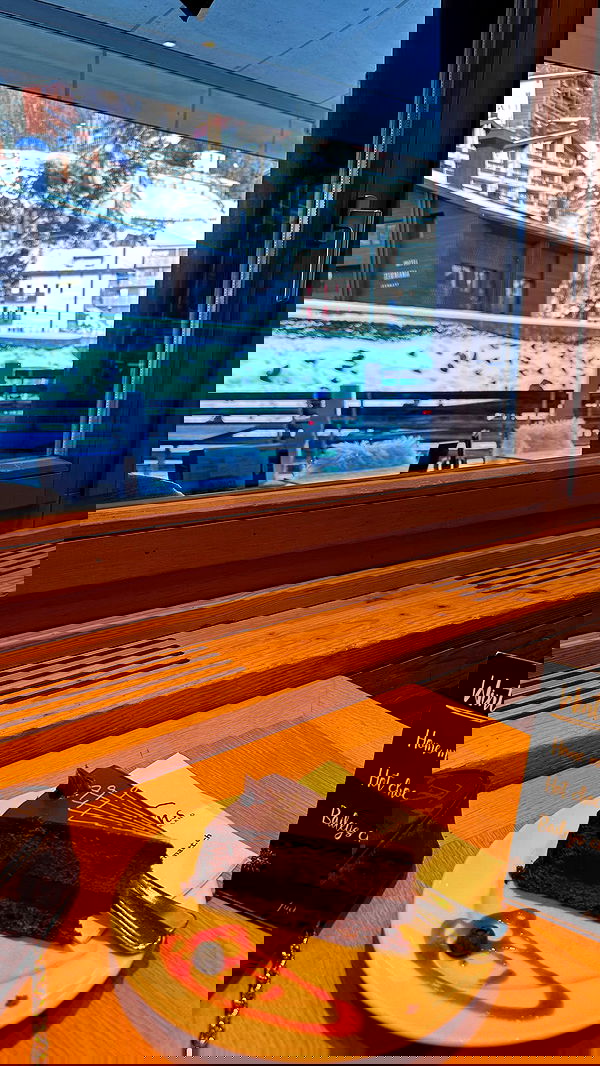 giangg._ giangg._ archive image