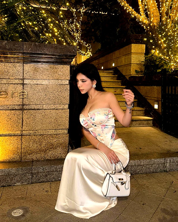 lyhythuedoxinh instagram image archive image