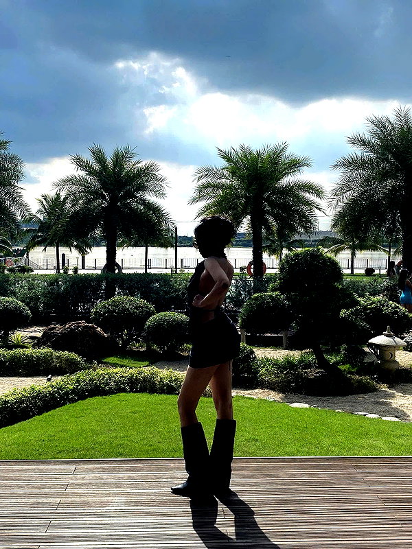 lyhythuedoxinh instagram image archive image