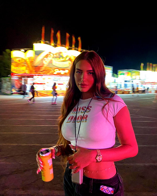 staskaranikolaou instagram image archive image