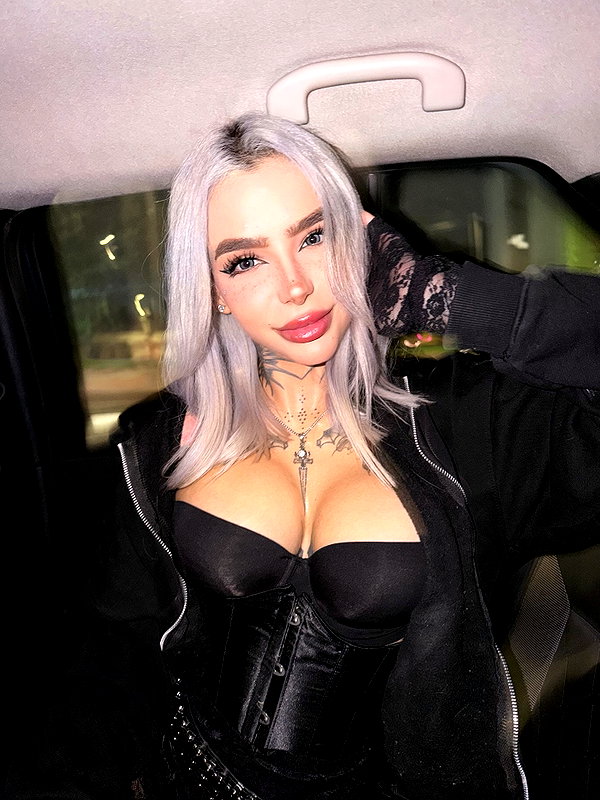 barbie_vampi instagram image archive image