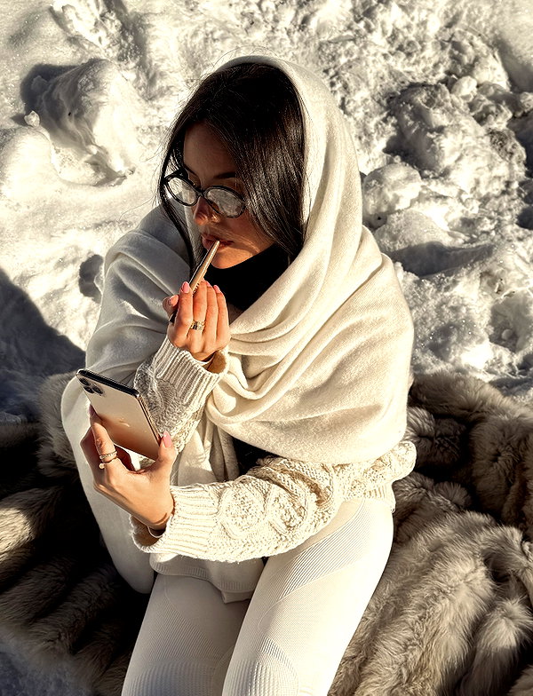 zoeliss instagram image archive image