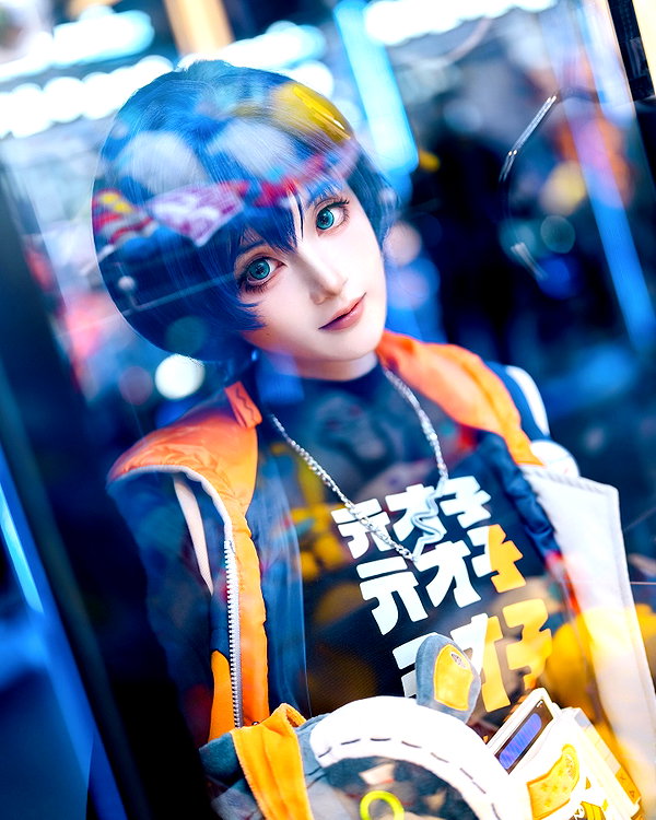 miee_cos instagram image archive image