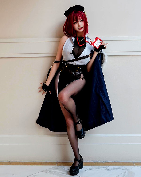 xier_cos instagram image archive image