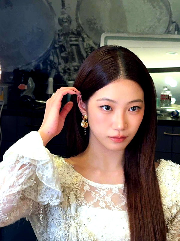 zuhazana instagram image archive image