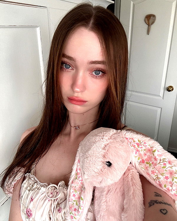 1uvgabi instagram image archive image