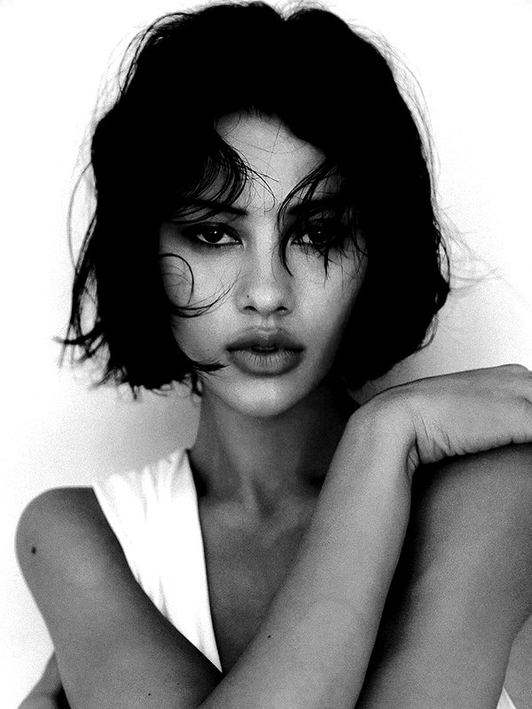 leonanaomii instagram image archive image