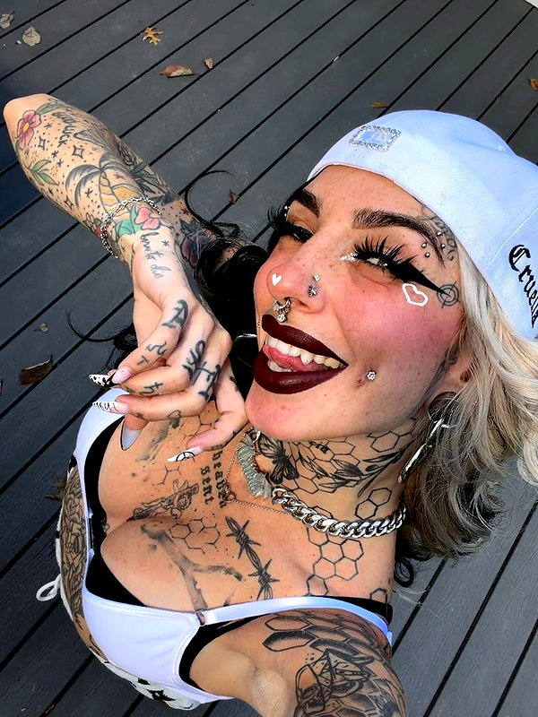 Archived image from @cruellamorgan on Instagram