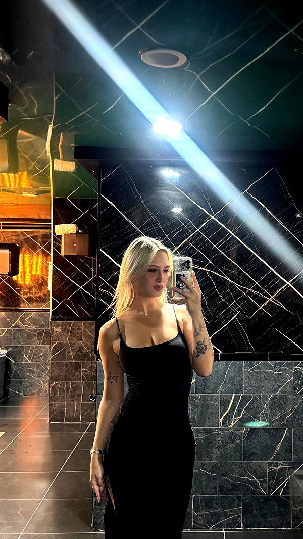 jaroslava_klavir instagram image archive image