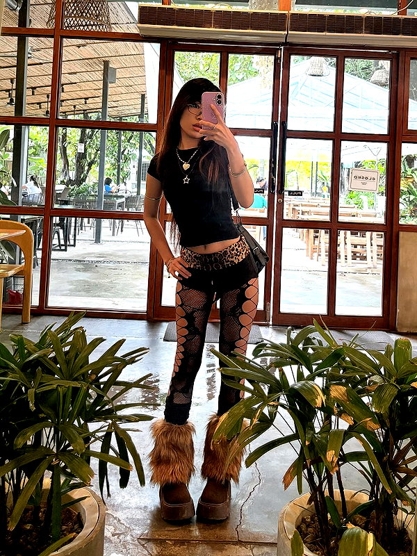 _nei.ko instagram image archive image