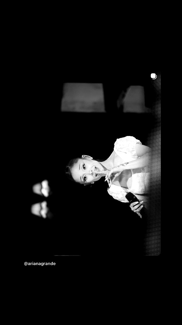 arianagrande instagram image archive image