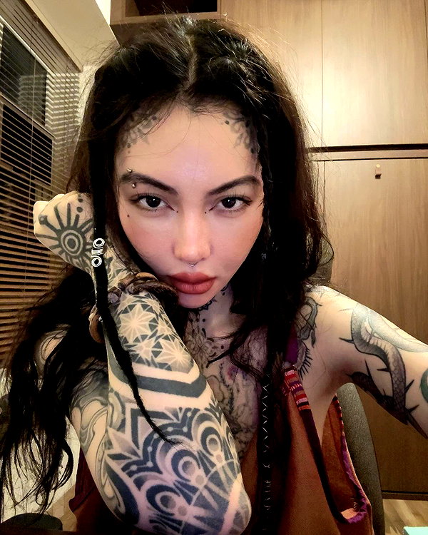 bad.toy instagram image archive image