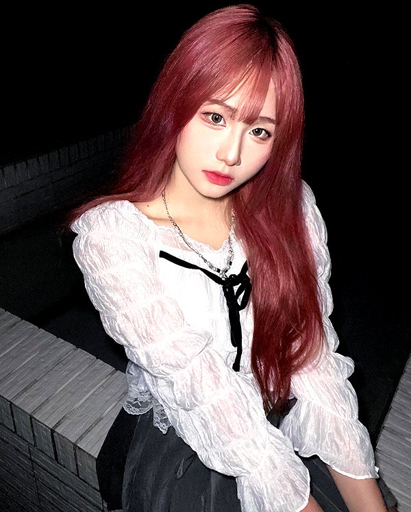 lai_931201 instagram image archive image