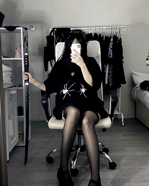 glowmoonshorty instagram image archive image