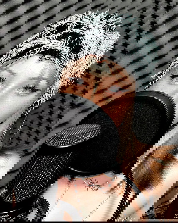 naia_gg naia_gg archive image