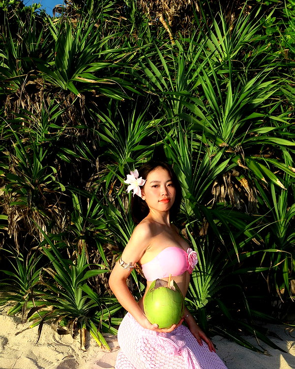 lyhythuedoxinh instagram image archive image